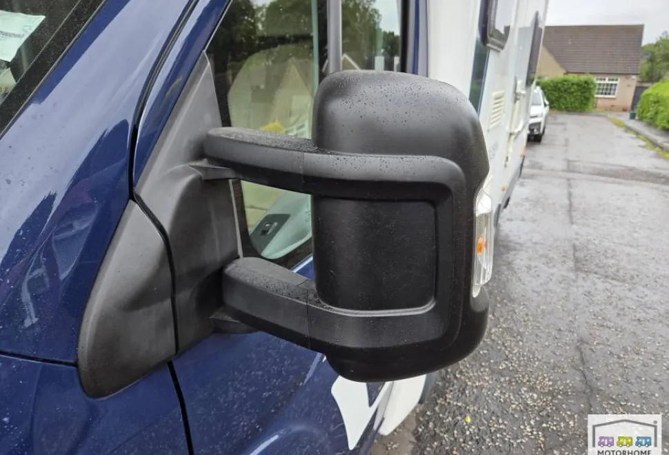 Swift Escape 686 2010