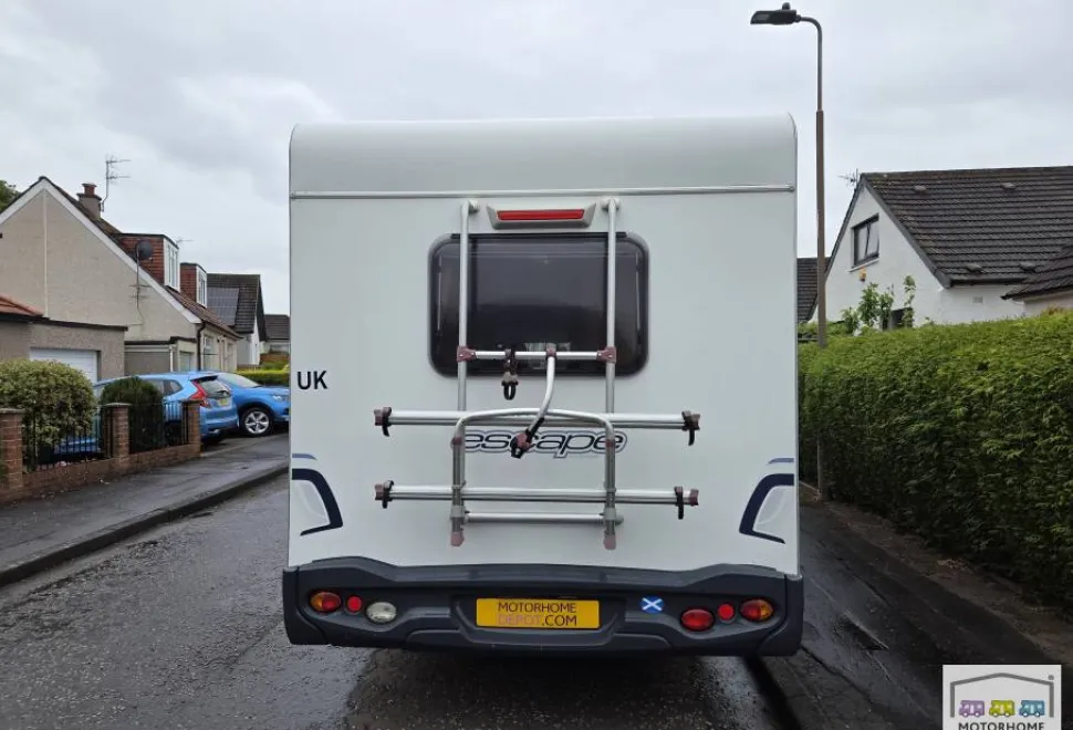 Swift Escape 686 2010