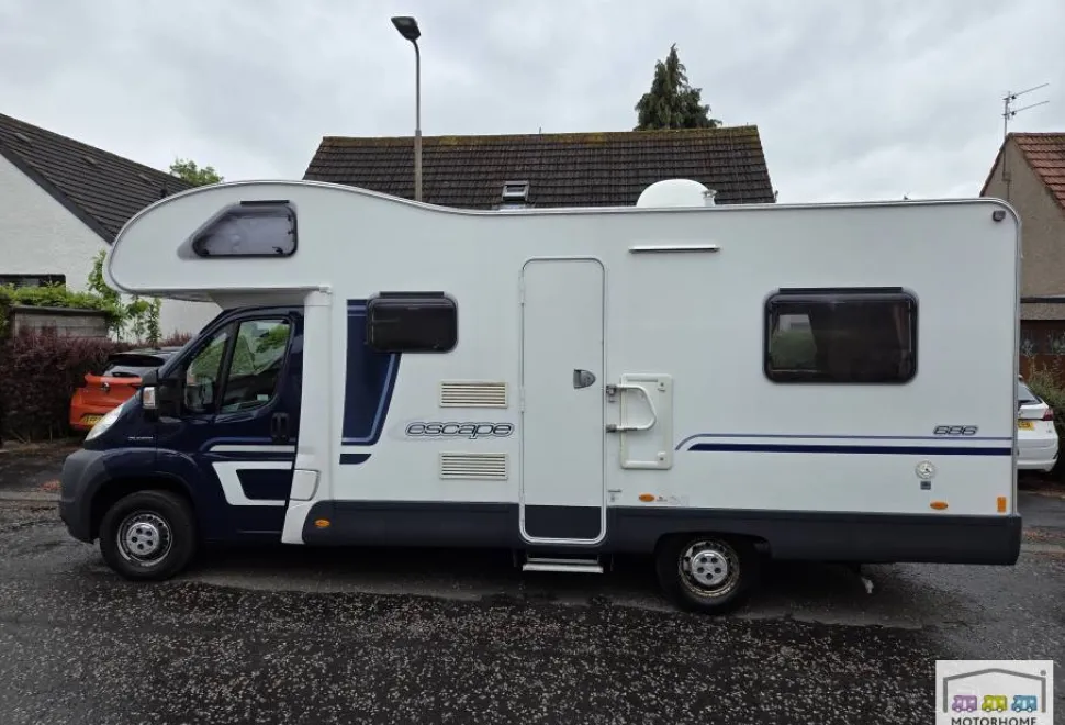 Swift Escape 686 2010