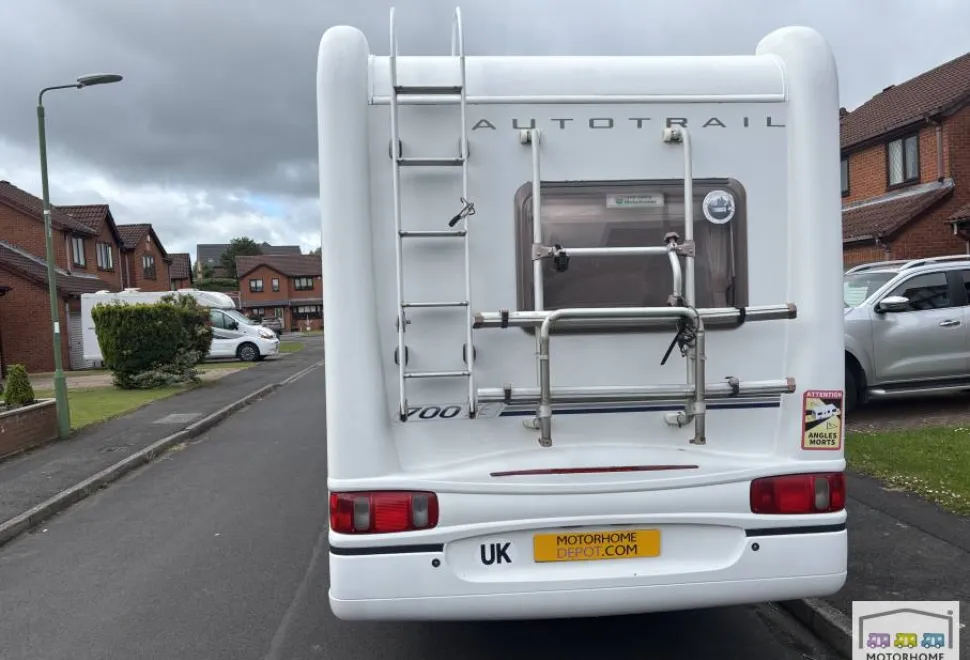 Auto-Trail Apache 700 2004