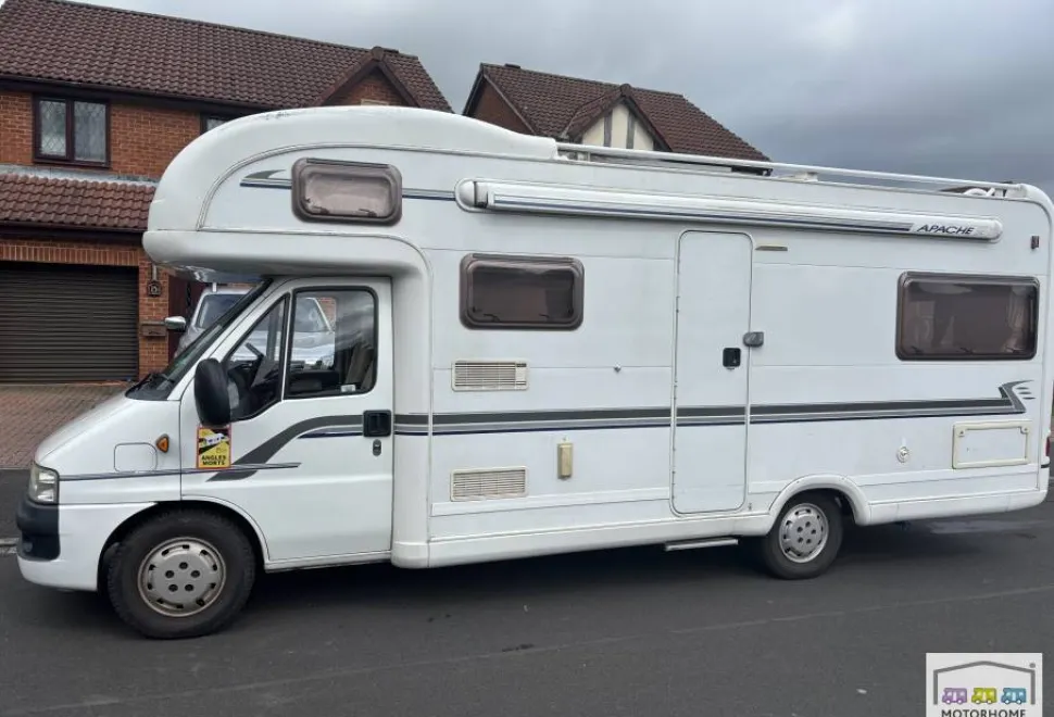 Auto-Trail Apache 700 2004