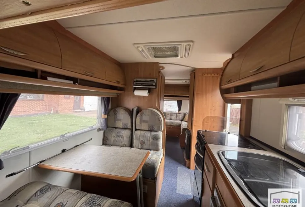 Auto-Trail Apache 700 2004