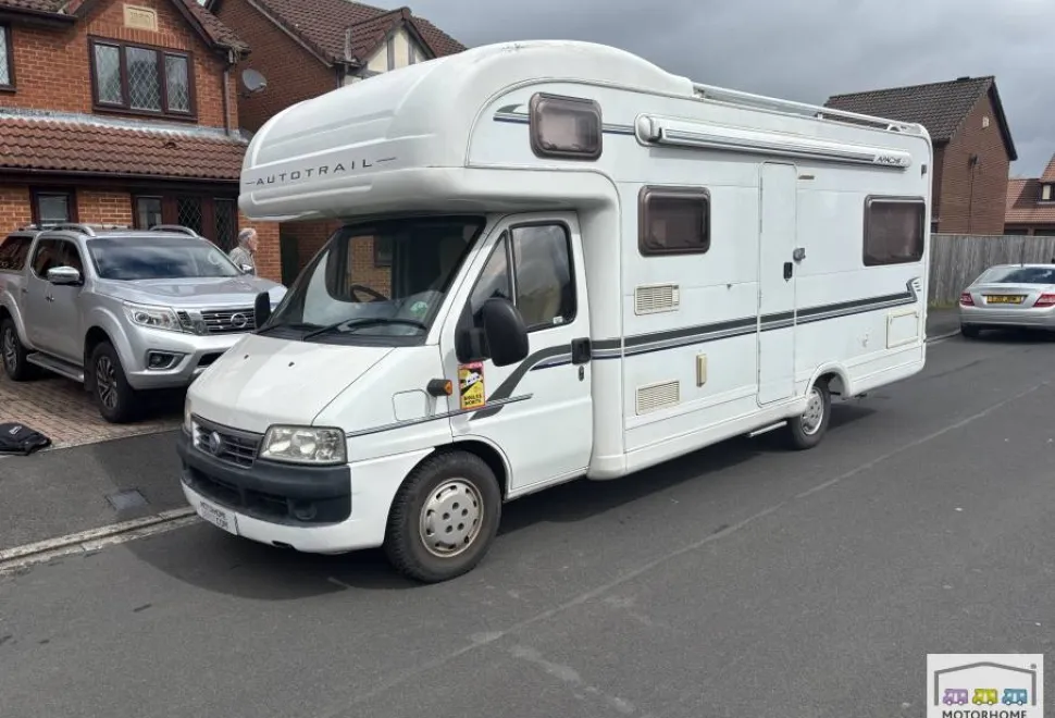Auto-Trail Apache 700 2004