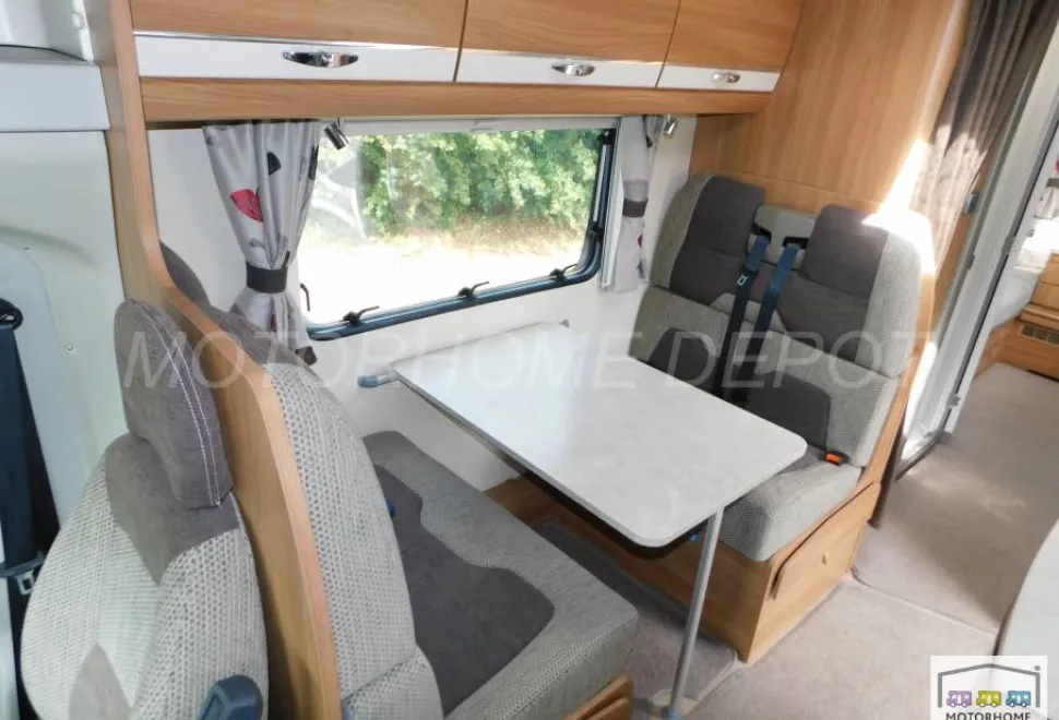Swift Sundance  636 L  2013