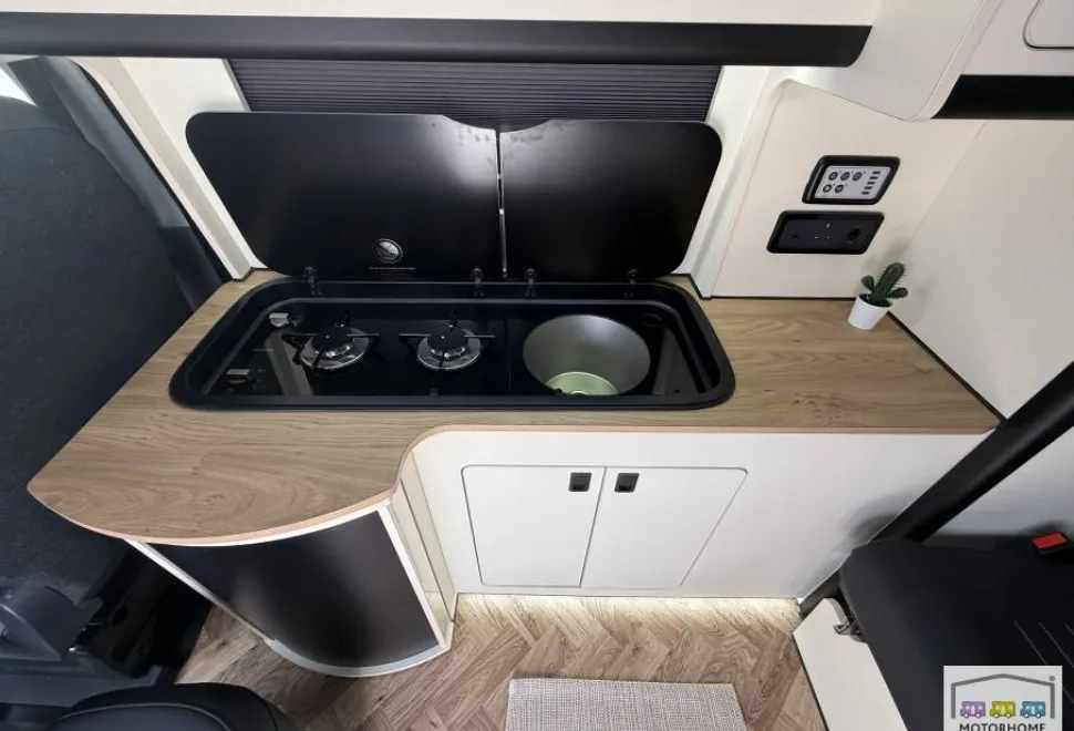 Volkswagen T7  2025
