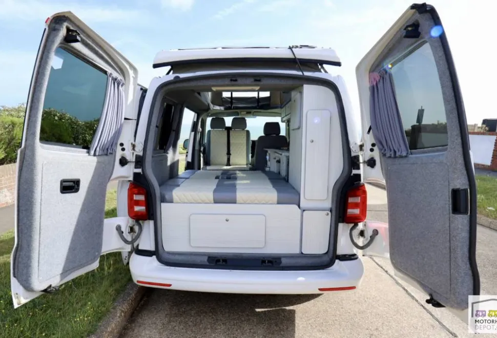 Volkswagen T6 Transporter  Startline Campervan 2016