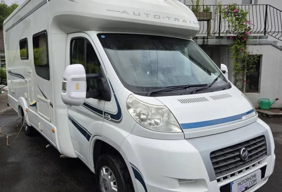 Auto-Trail Tracker FB 2012