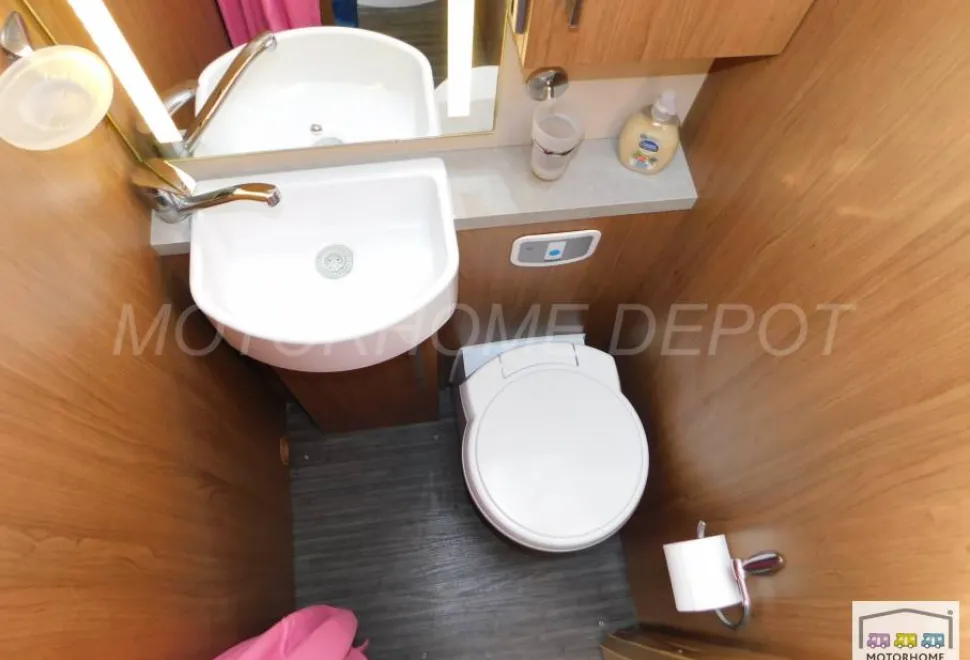Auto-Trail Frontier Comanche 2015