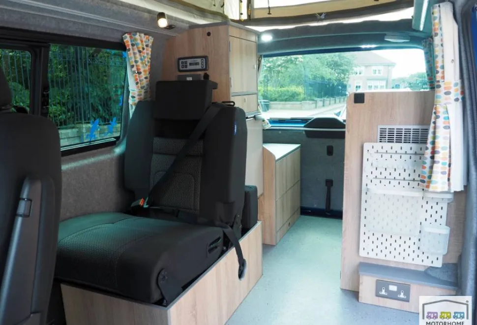 Volkswagen T6.1 Transporter Highline  2022