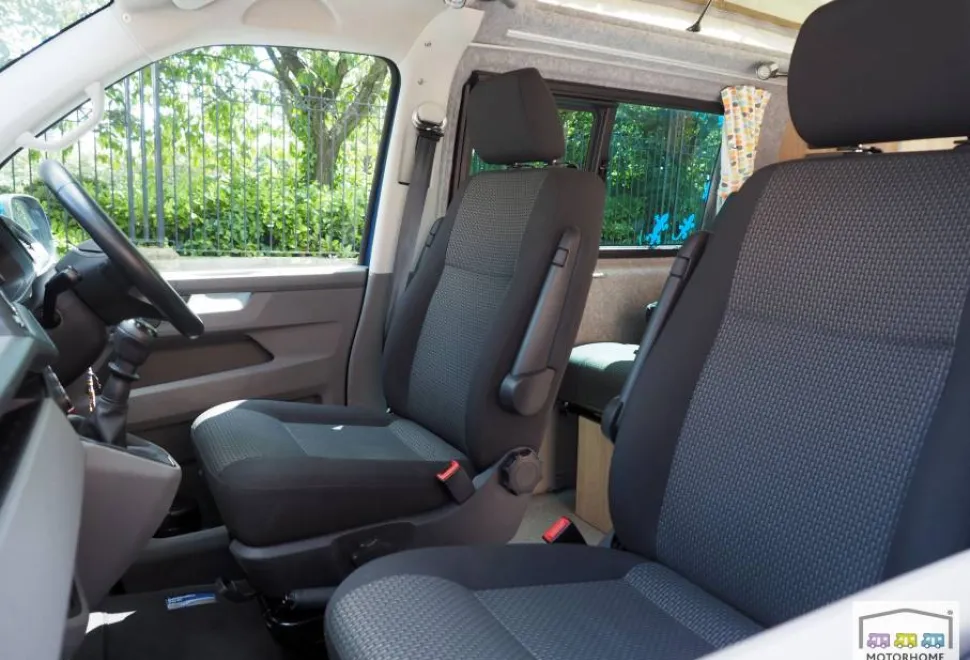 Volkswagen T6.1 Transporter Highline  2022