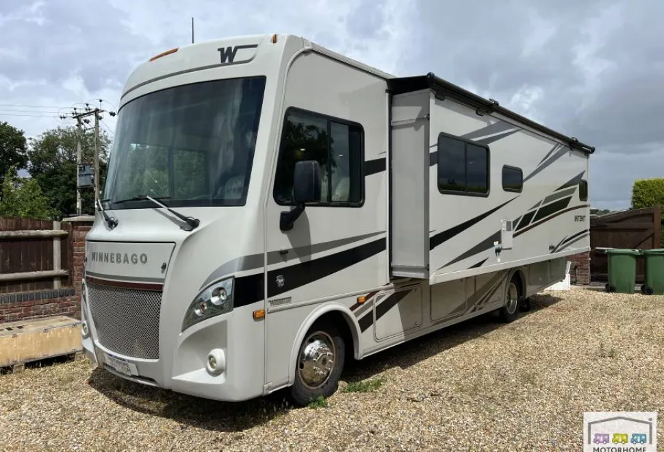 Winnebago Intent 29L 2020