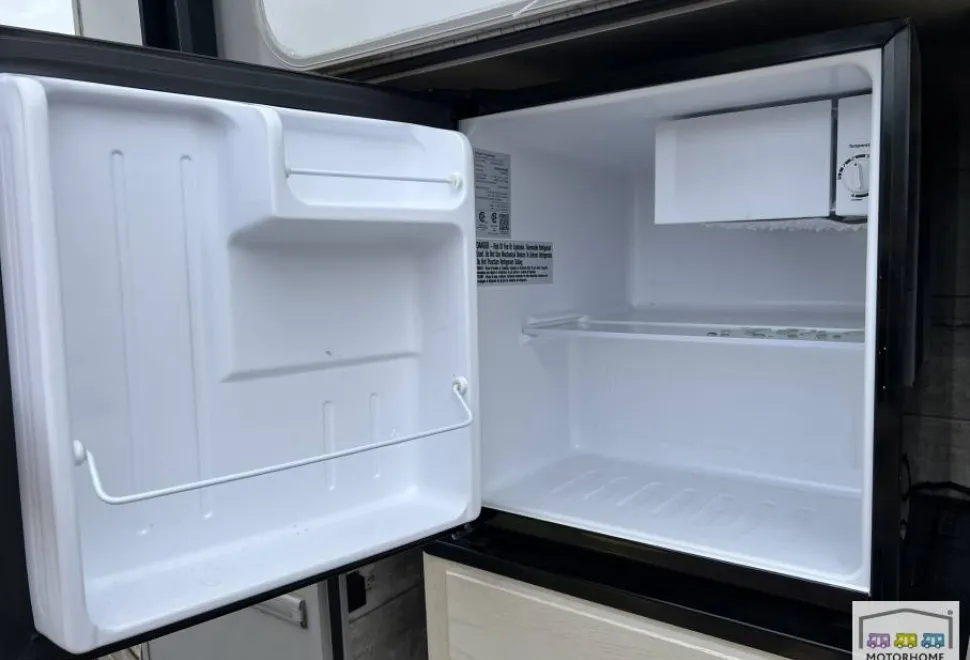 Winnebago Intent 29L 2020