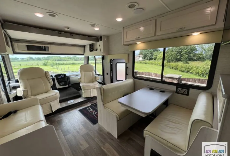 Winnebago Intent 29L 2020