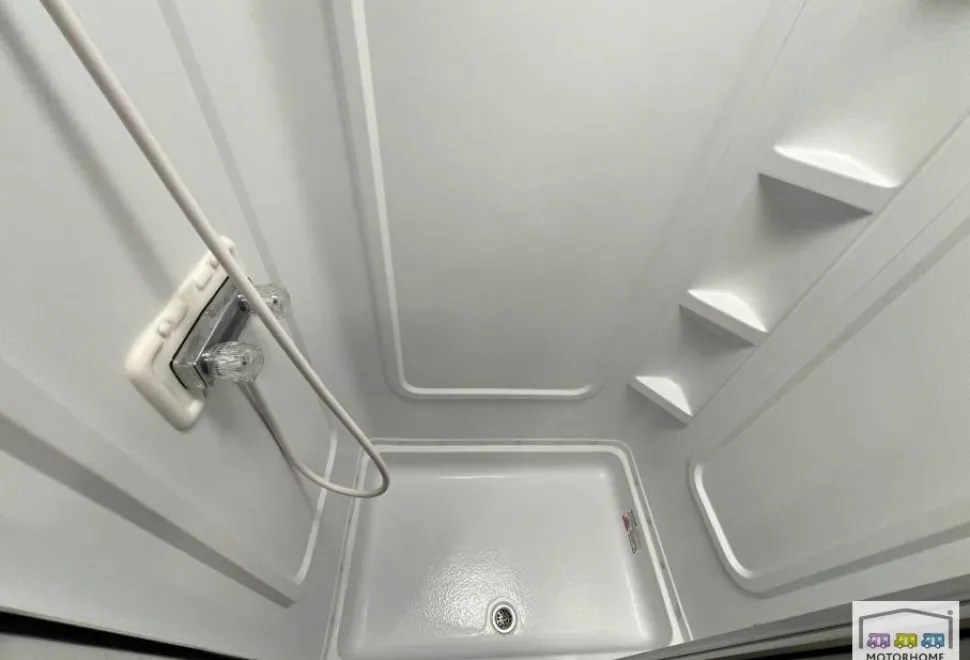 Winnebago Intent 29L 2020