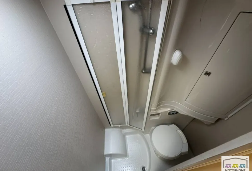 Elddis Autoquest  145 2012