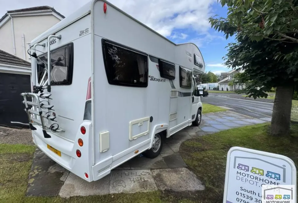 Elddis Autoquest  145 2012