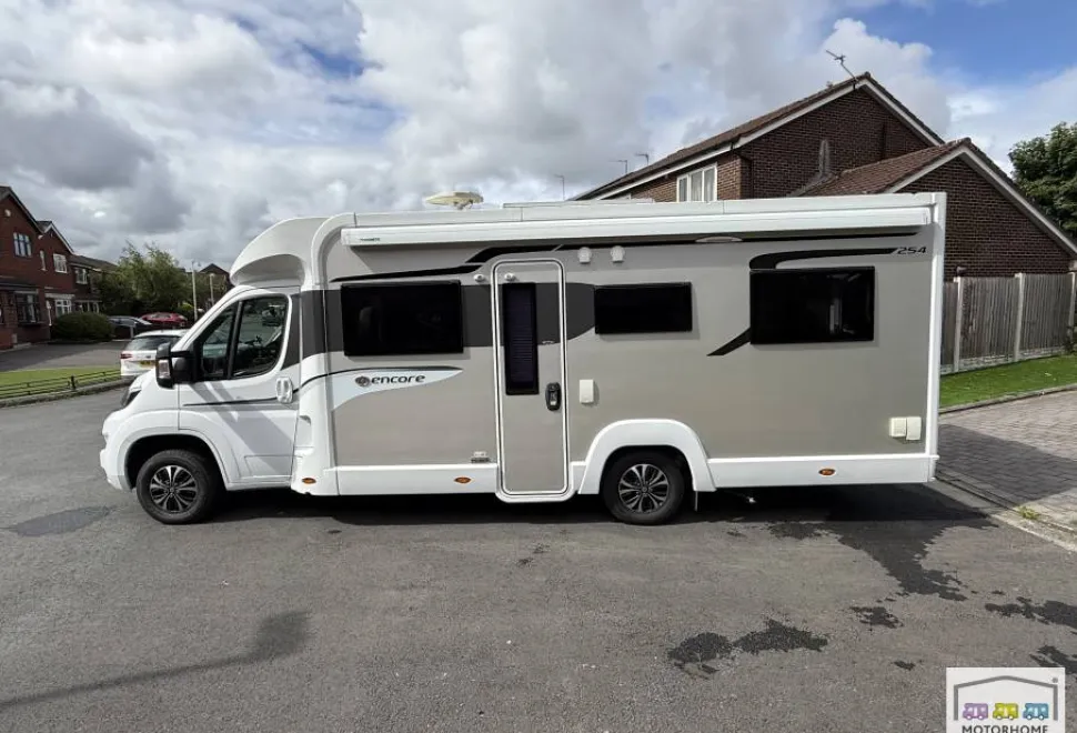 Elddis Encore 254 2018