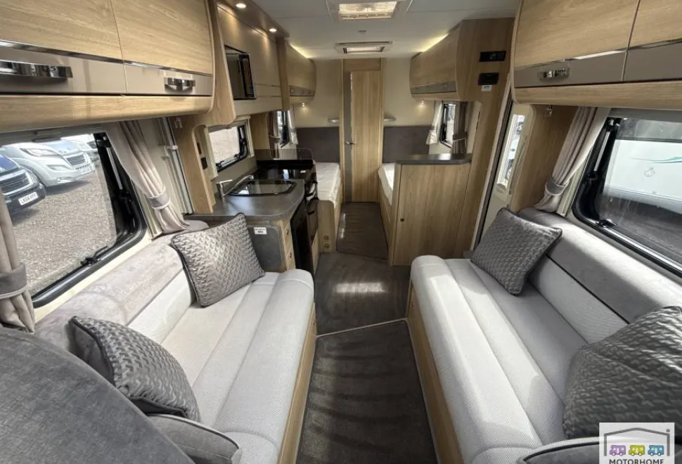 Elddis Autoquest  185 Signature 2021