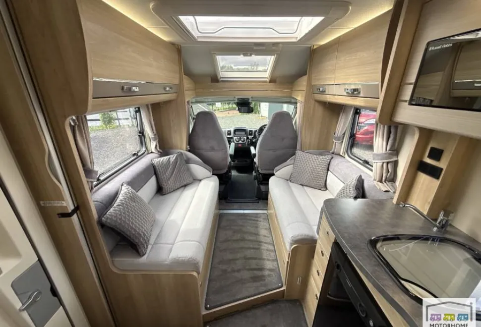 Elddis Autoquest  185 Signature 2021