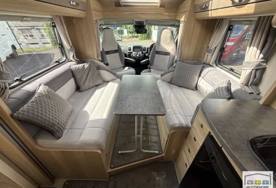 Elddis Autoquest  185 Signature 2021