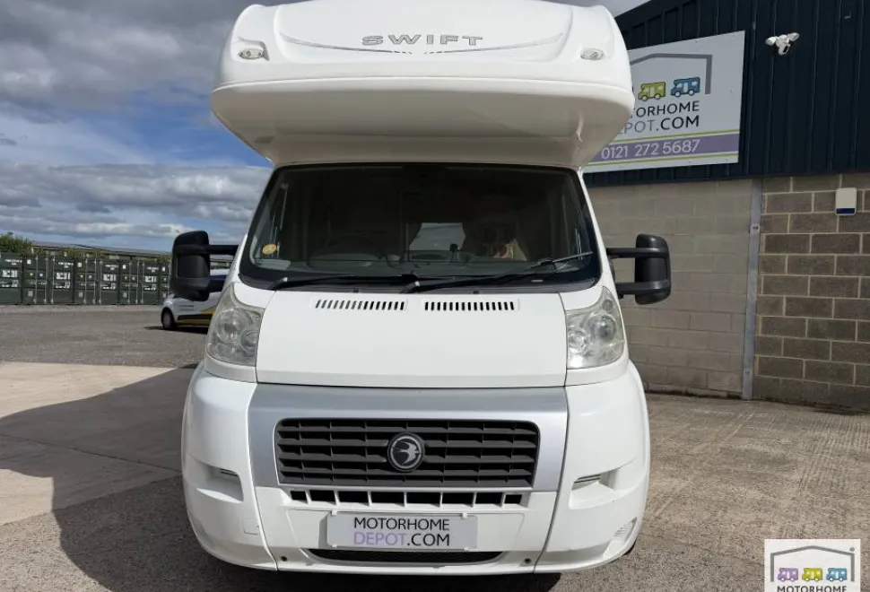 Swift Lifestyle 590rl 2007