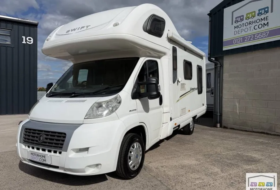 Swift Lifestyle 590rl 2007
