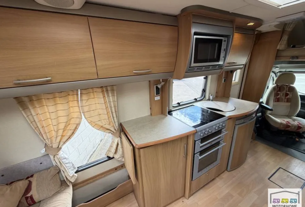 Swift Lifestyle 590rl 2007