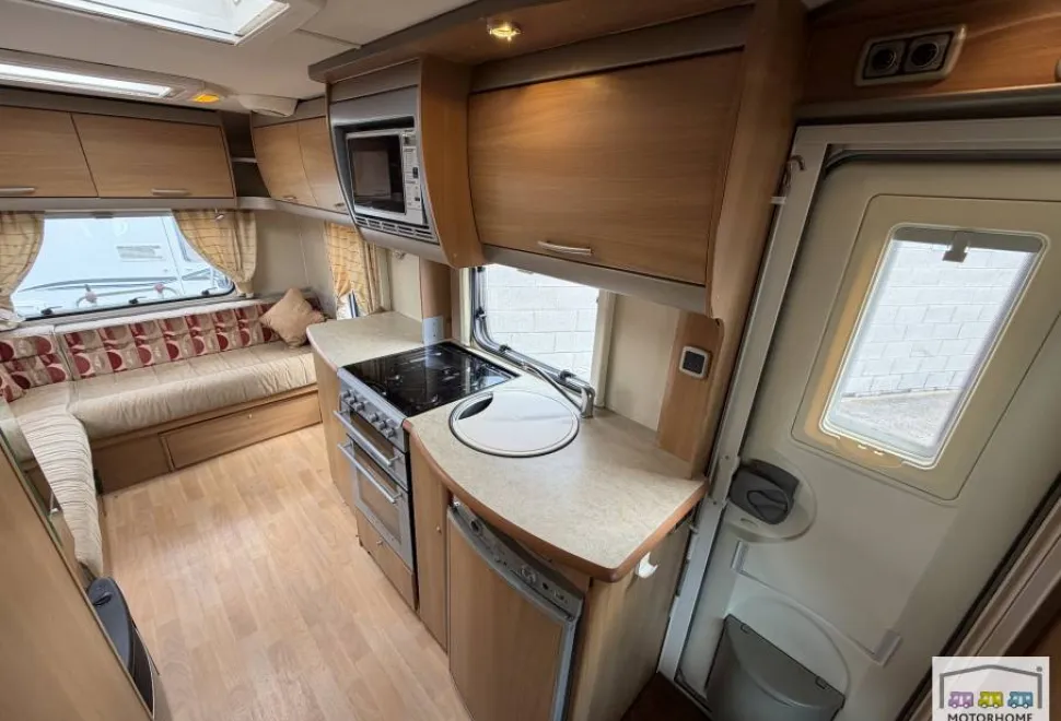 Swift Lifestyle 590rl 2007