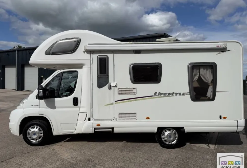 Swift Lifestyle 590rl 2007
