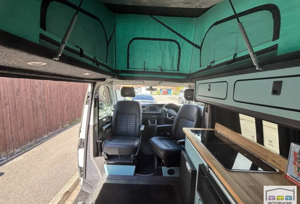 Volkswagen T28 Highline 2022