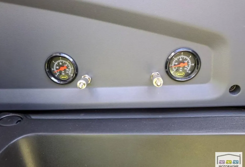 Auto-Sleepers Warwick XL 2024