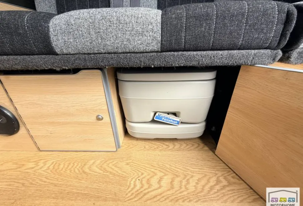 Nissan NV200  2015