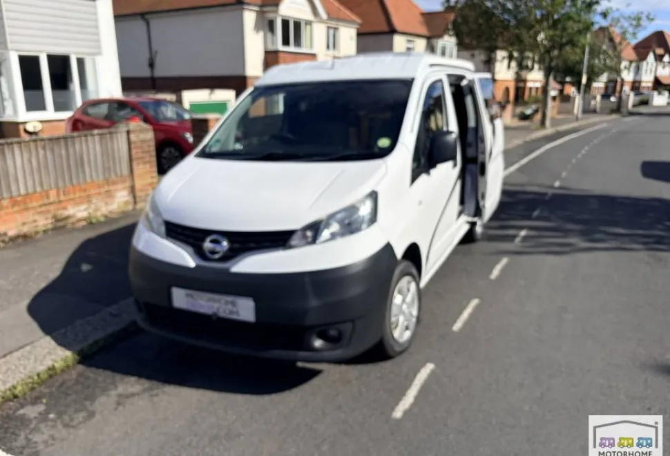 Nissan NV200  2015