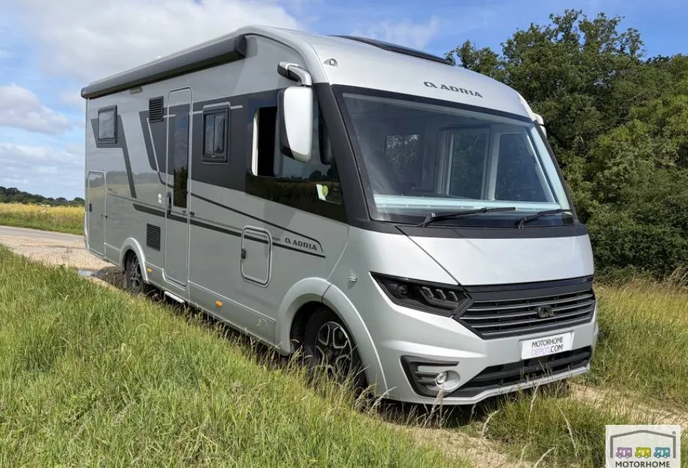 Adria Sonic Supreme 2025