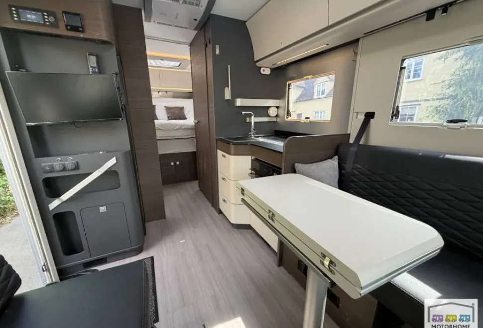 Adria Sonic Supreme 2025