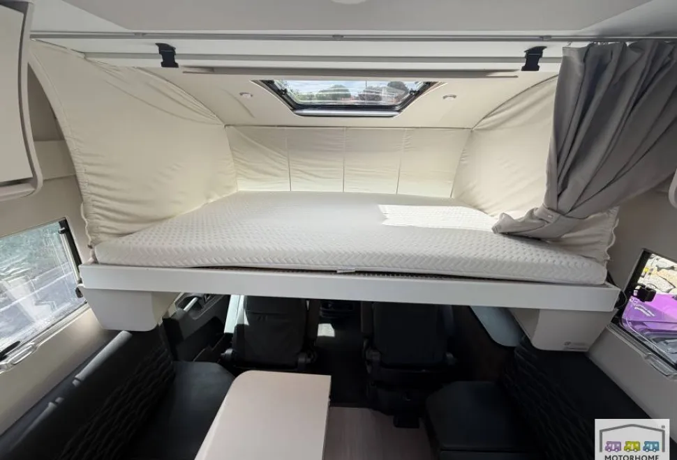 Adria Sonic Supreme 2025