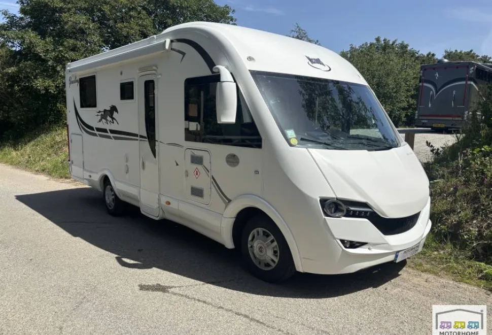 McLouis Nevis 868 Yearling Limited Edition 2014