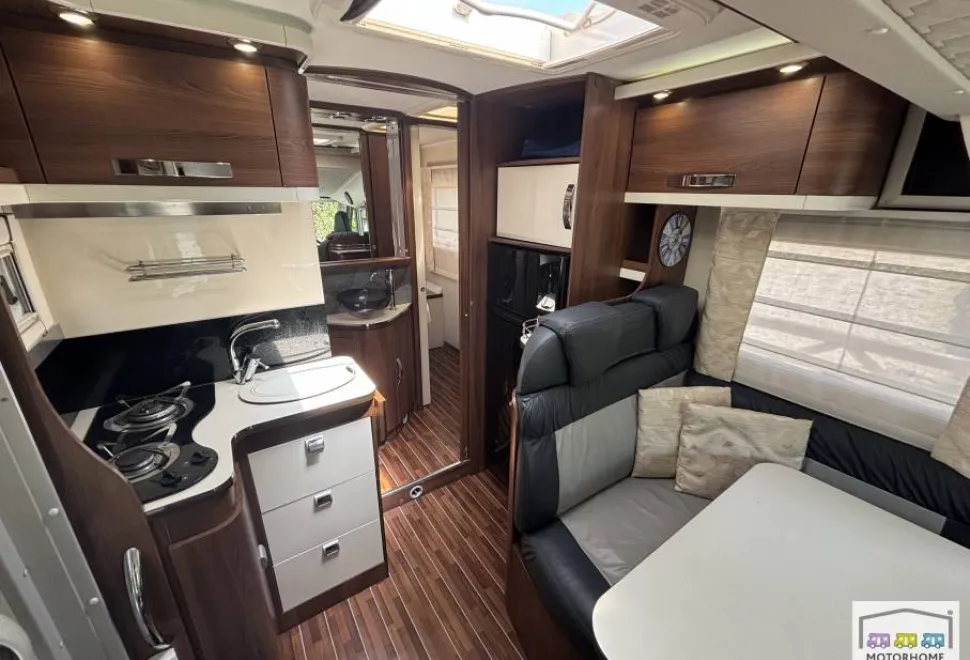 McLouis Nevis 868 Yearling Limited Edition 2014