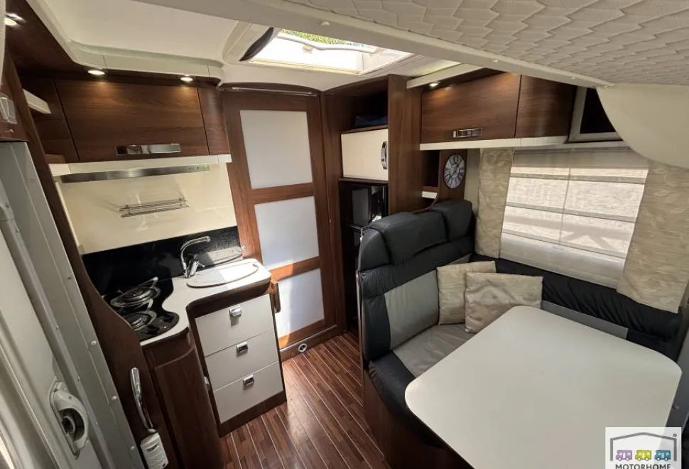 McLouis Nevis 868 Yearling Limited Edition 2014