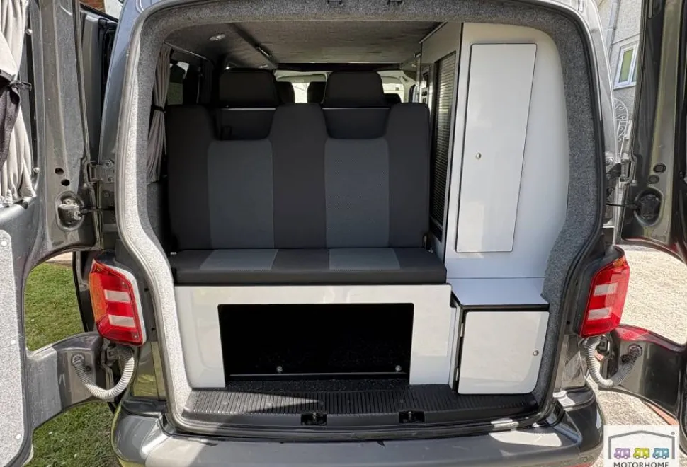 Volkswagen Transporter Highline 2018