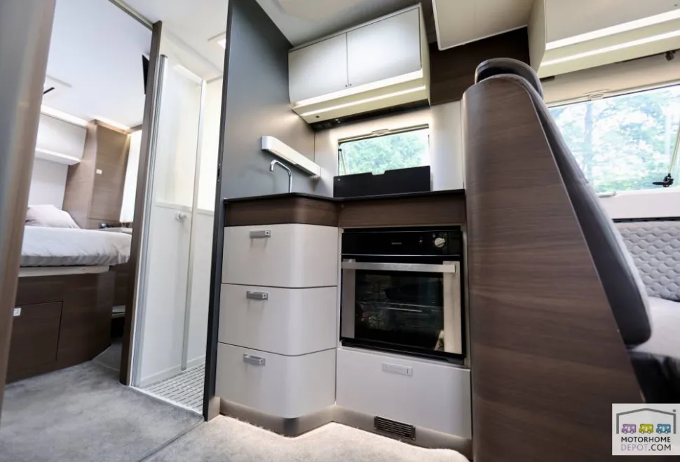Adria Matrix Supreme 670SC 2024