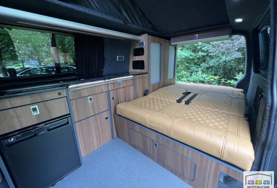 Volkswagen T6.1 Highline 2016