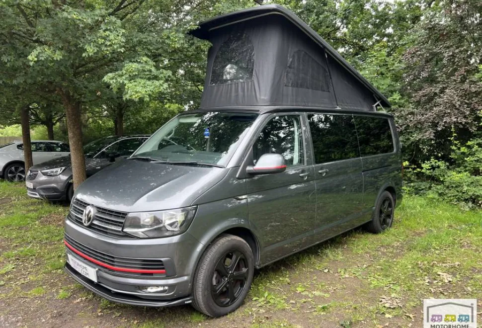 Volkswagen T6.1 Highline 2016