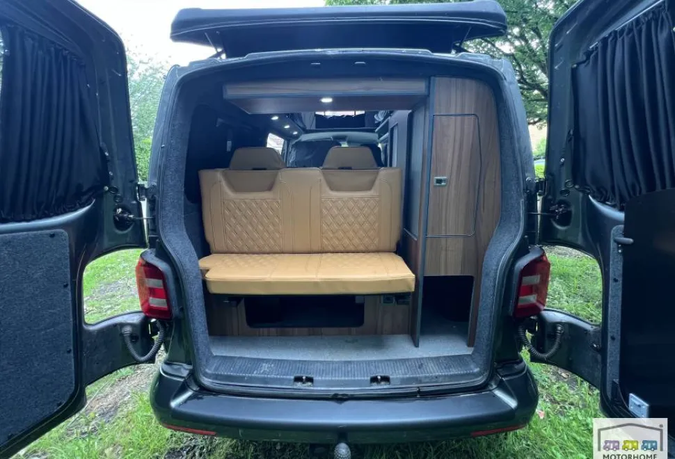 Volkswagen T6.1 Highline 2016