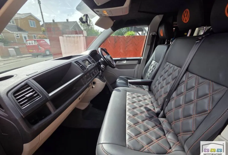 Volkswagen T6 Transporter   2018