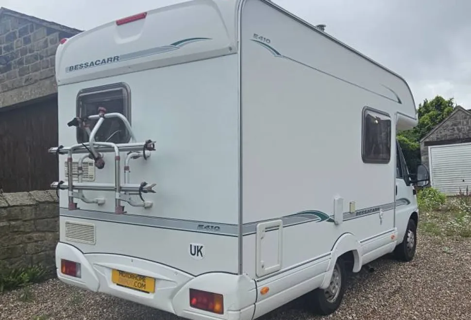 Bessacarr E410   2006