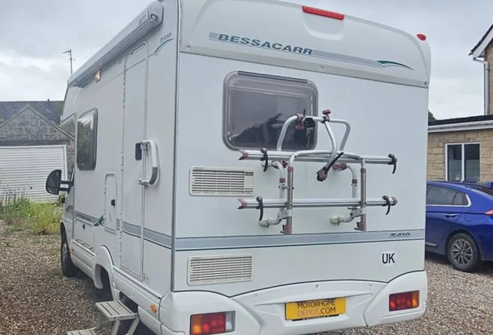 Bessacarr E410   2006