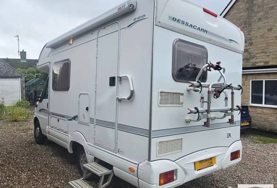 Bessacarr E410   2006