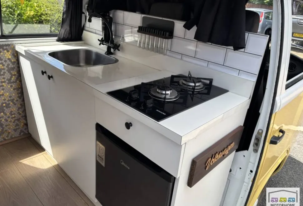 Volkswagen T2  2001