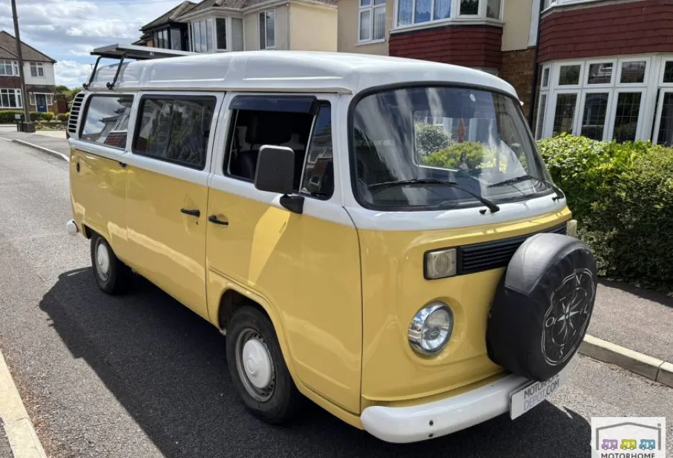 Volkswagen T2  2001